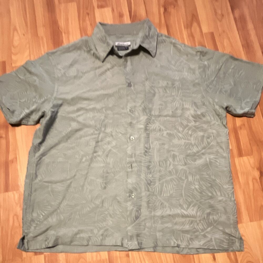 Firethorn Men's XL Green Tropical Print Short Sleeve Button-Up Shirt